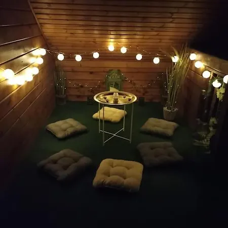 Chalet A La Campagne Bury (Oise)