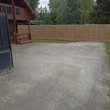 A La Campagne Chalet